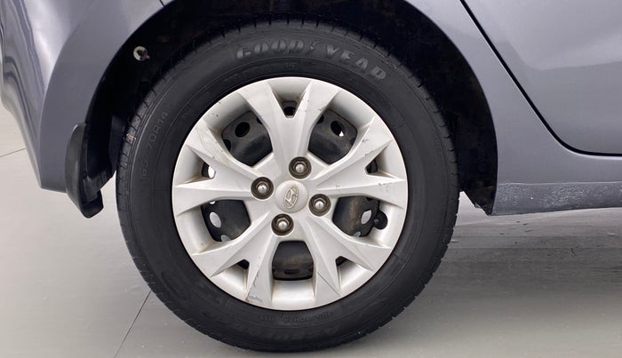 2015 Hyundai Grand i10 MAGNA 1.2 VTVT, Petrol, Manual, 62,335 km, Right Rear Wheel