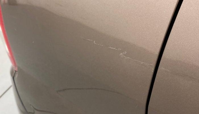 2011 Maruti Zen Estilo LXI, Petrol, Manual, 68,960 km, Right quarter panel - Minor scratches