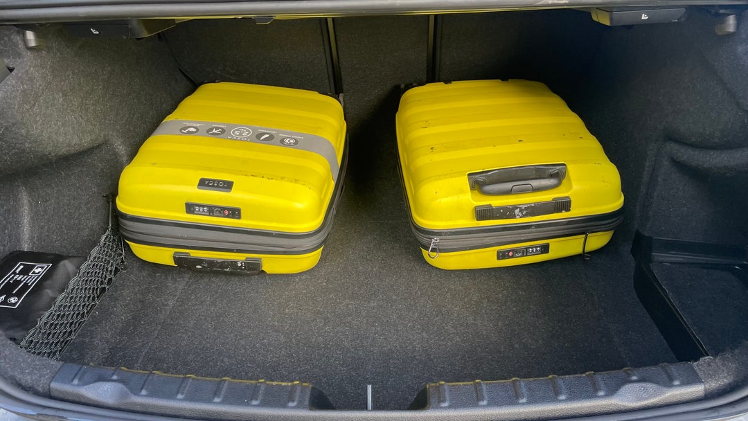 2018 BMW 3 30i M Sport, Automatic, 101851 km, Boot Inside View with Luggage