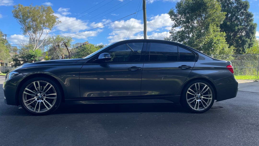 2018 BMW 3 30i M Sport, Automatic, 101851 km, Left Side View