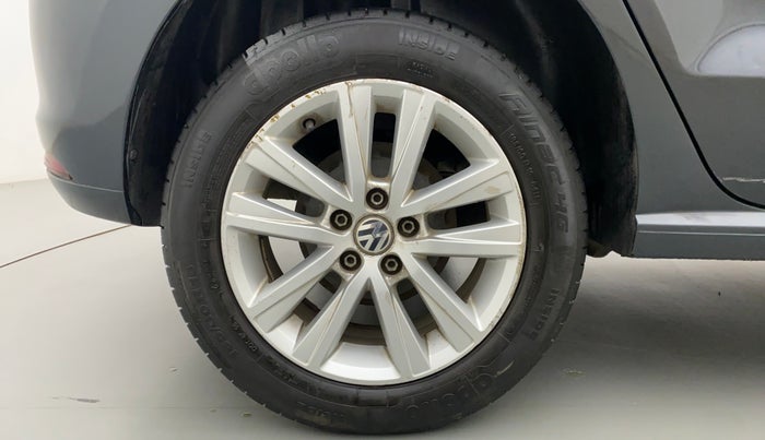 2014 Volkswagen Polo GT TSI 1.2 PETROL AT, Petrol, Automatic, 28,751 km, Right Rear Wheel