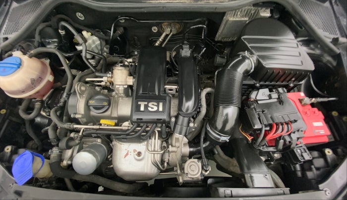 2014 Volkswagen Polo GT TSI 1.2 PETROL AT, Petrol, Automatic, 28,751 km, Open Bonet