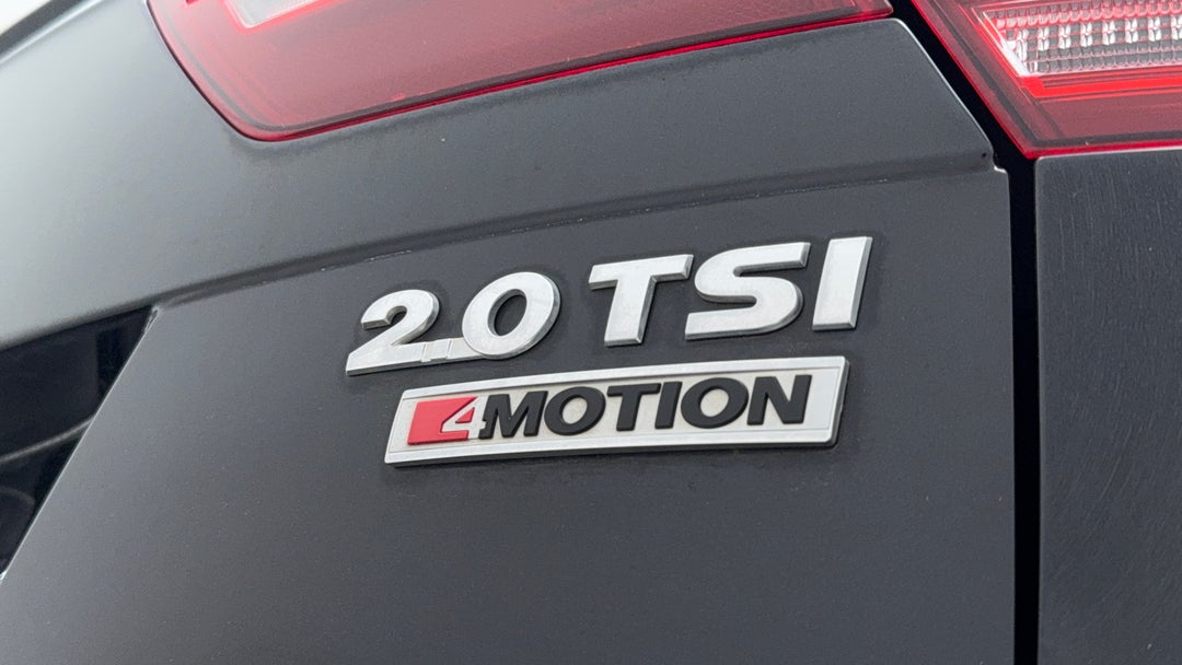 Badge (Boot Right Side)