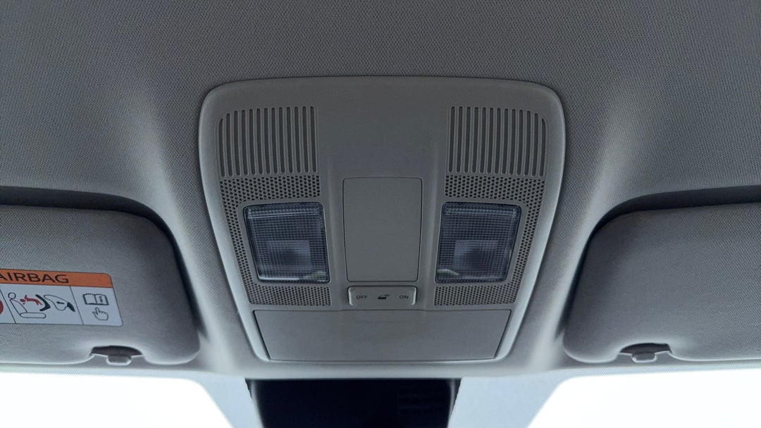 On-Roof Controls/Sunglass holder