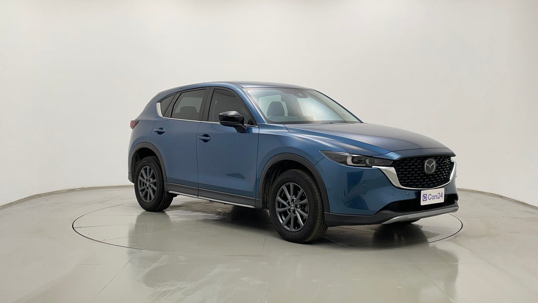 Right Front Diagonal (45- Degree) View