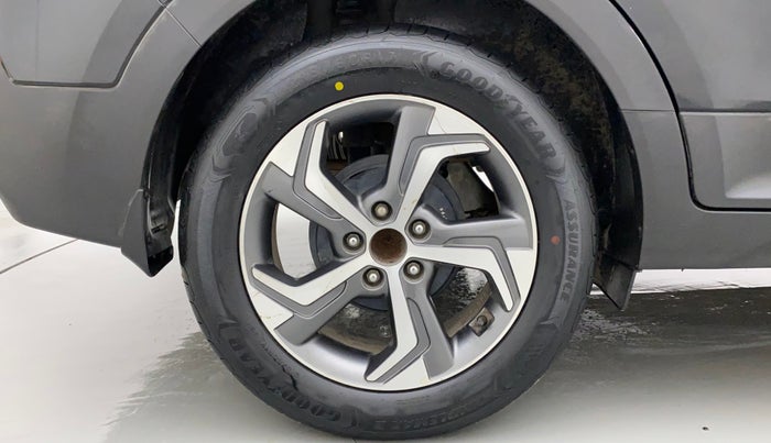 2019 Hyundai Creta SX (O) EXECUTIVE 1.6 PETROL, Petrol, Manual, 64,393 km, Right Rear Wheel