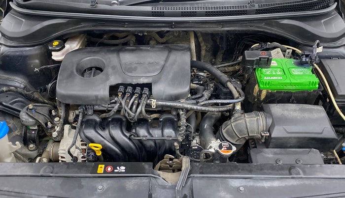 2019 Hyundai Verna 1.6 VTVT SX, CNG, Manual, 82,327 km, Open Bonet