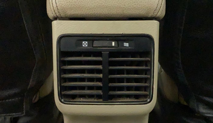 2014 Maruti Ciaz VDI +, Diesel, Manual, 93,408 km, Rear AC Vents