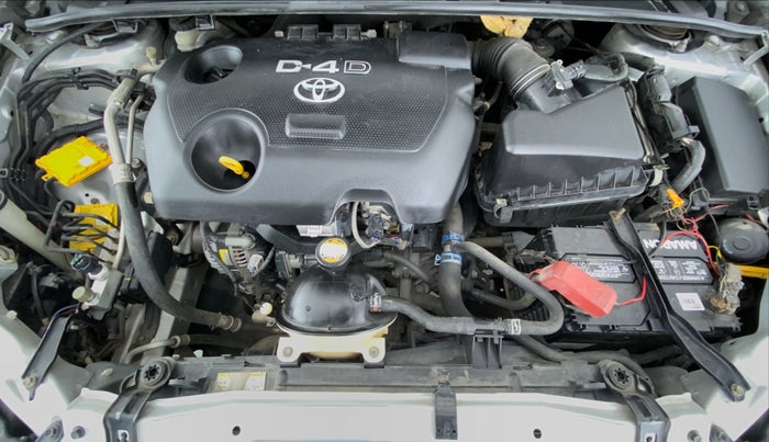 2014 Toyota Corolla Altis D 4D J, Diesel, Manual, 63,996 km, Open Bonet