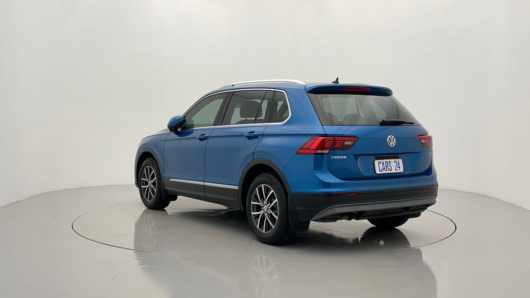 Left Back Diagonal (45- Degree) View