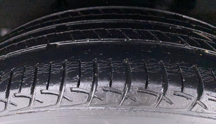 2018 Maruti Baleno SIGMA 1.2 K12, Petrol, Manual, 75,340 km, Left Rear Tyre Tread