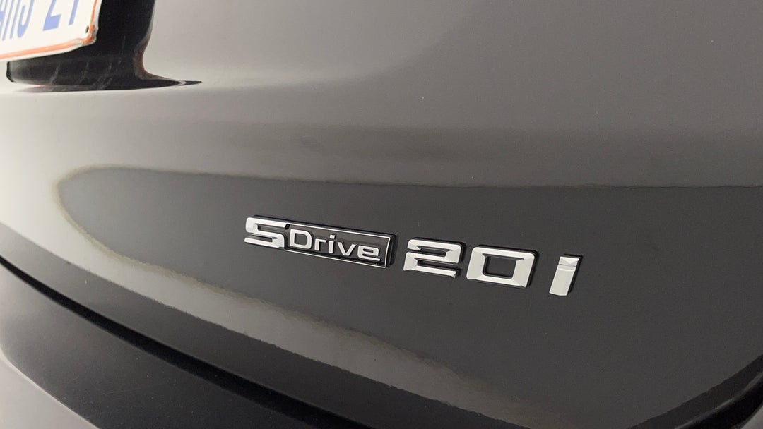 Badge (Boot Right Side)