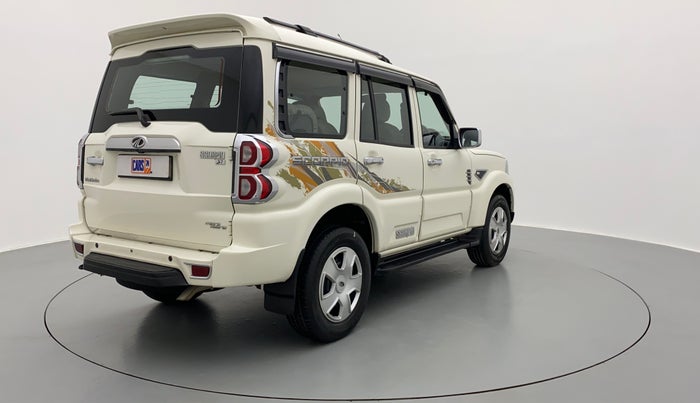 2018 Mahindra Scorpio S7 140 BHP 2WD, Diesel, Manual, 16,454 km, Right Back Diagonal