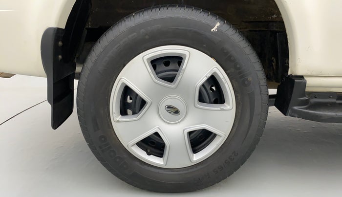 2018 Mahindra Scorpio S7 140 BHP 2WD, Diesel, Manual, 16,454 km, Right Rear Wheel