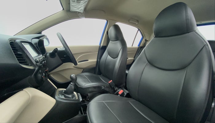 2019 Hyundai NEW SANTRO 1.1 SPORTZ MT CNG, CNG, Manual, 19,169 km, Right Side Front Door Cabin