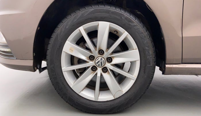 2016 Volkswagen Ameo HIGHLINE 1.2, Petrol, Manual, 64,500 km, Left Front Wheel