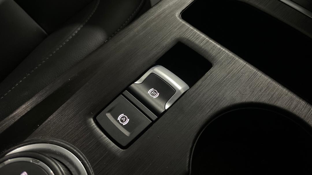 2022 GWM Ute Cannon-l (4x4), Automatic, 71831 km, Handbrake