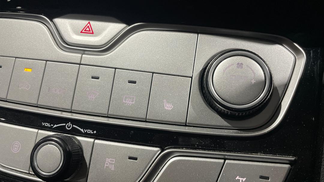 2022 GWM Ute Cannon-l (4x4), Automatic, 71831 km, Ventilated Seats