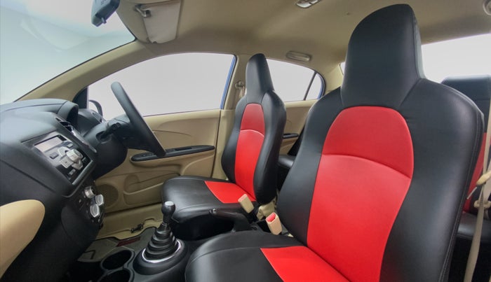 2014 Honda Amaze 1.5 SX MT I DTEC, Diesel, Manual, 63,006 km, Right Side Front Door Cabin View