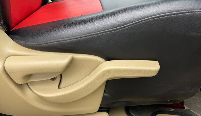 2014 Honda Amaze 1.5 SX MT I DTEC, Diesel, Manual, 63,006 km, Driver Side Adjustment Panel