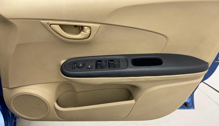 2014 Honda Amaze 1.5 SX MT I DTEC, Diesel, Manual, 63,006 km, Driver Side Door Panels Controls