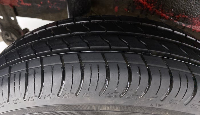 2019 Maruti S PRESSO VXI (O), Petrol, Manual, 7,863 km, Right Rear Tyre Tread