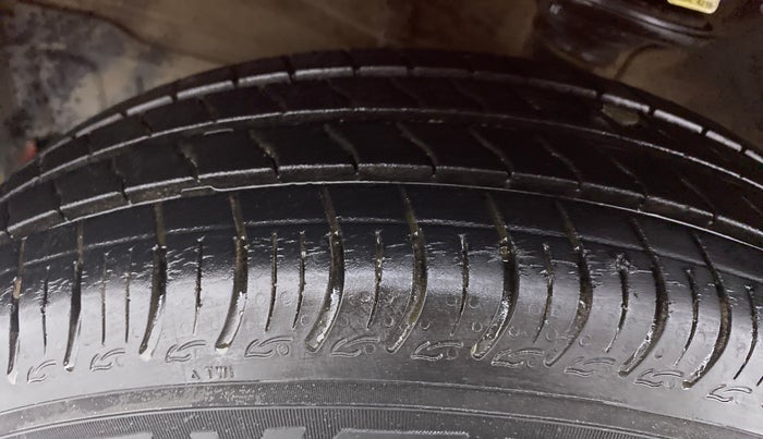 2019 Maruti S PRESSO VXI (O), Petrol, Manual, 7,863 km, Left Front Tyre Tread