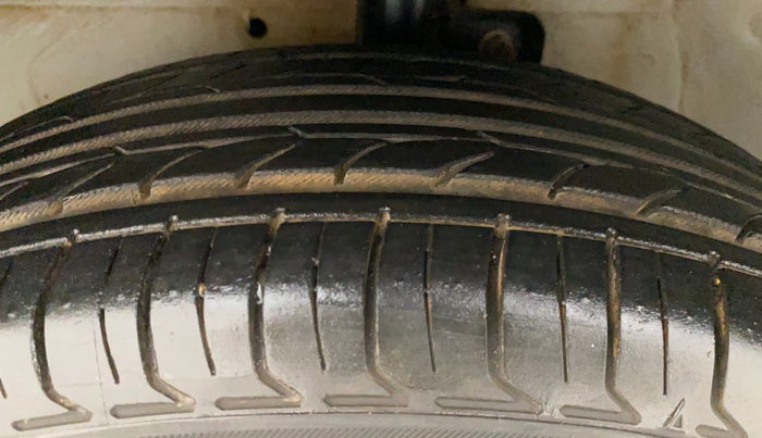 2018 Maruti Celerio X VXI (O), Petrol, Manual, 39,995 km, Left Front Tyre Tread