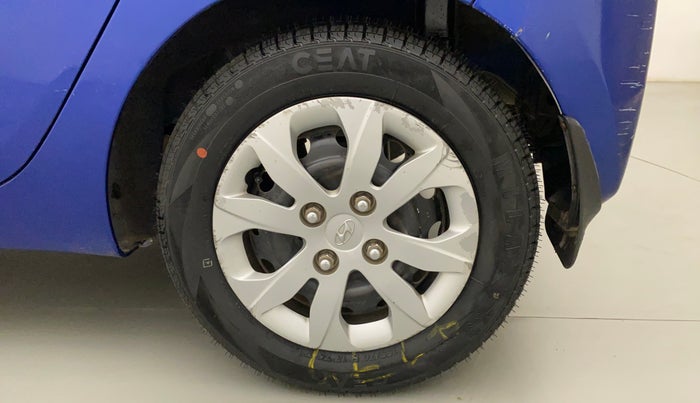 2015 Hyundai Eon MAGNA +, Petrol, Manual, 49,908 km, Left Rear Wheel