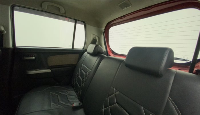 2014 Maruti Wagon R 1.0 VXI, Petrol, Manual, 79,204 km, Right Side Rear Door Cabin
