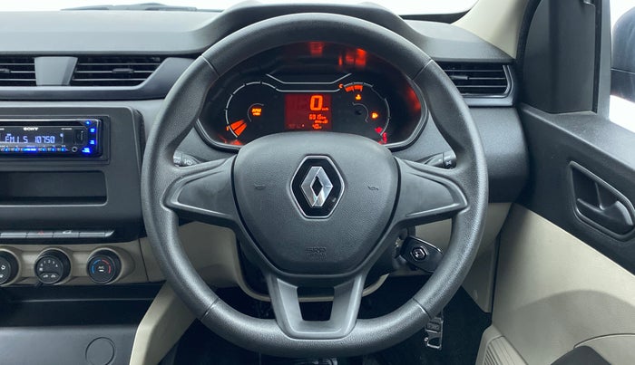 2020 Renault TRIBER RXE MT PETROL, Petrol, Manual, 7,008 km, Steering Wheel Close Up