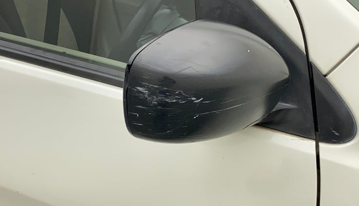 2017 Maruti Celerio VXI, Petrol, Manual, 1,18,591 km, Right rear-view mirror - Cover has minor damage
