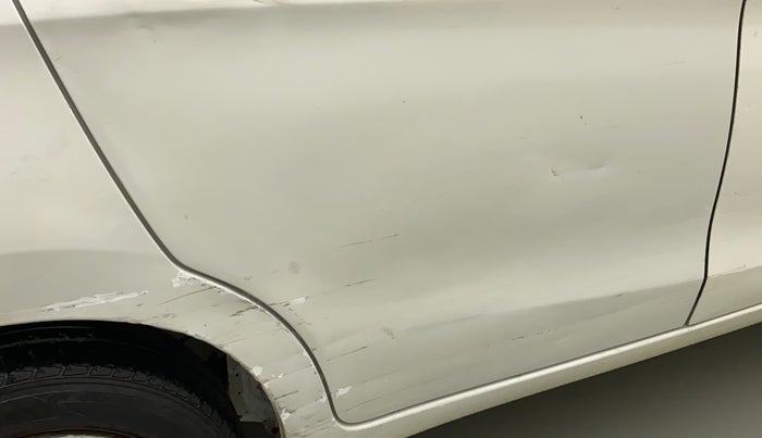 2017 Maruti Celerio VXI, Petrol, Manual, 1,18,591 km, Right rear door - Minor scratches