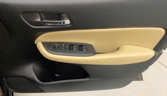 2021 Honda City 1.5L I-VTEC ZX CVT, Petrol, Automatic, 22,827 km, Driver Side Door Panels Control