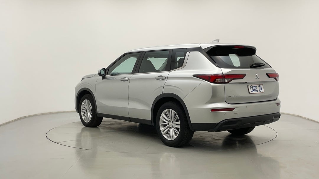 Left Back Diagonal (45- Degree) View