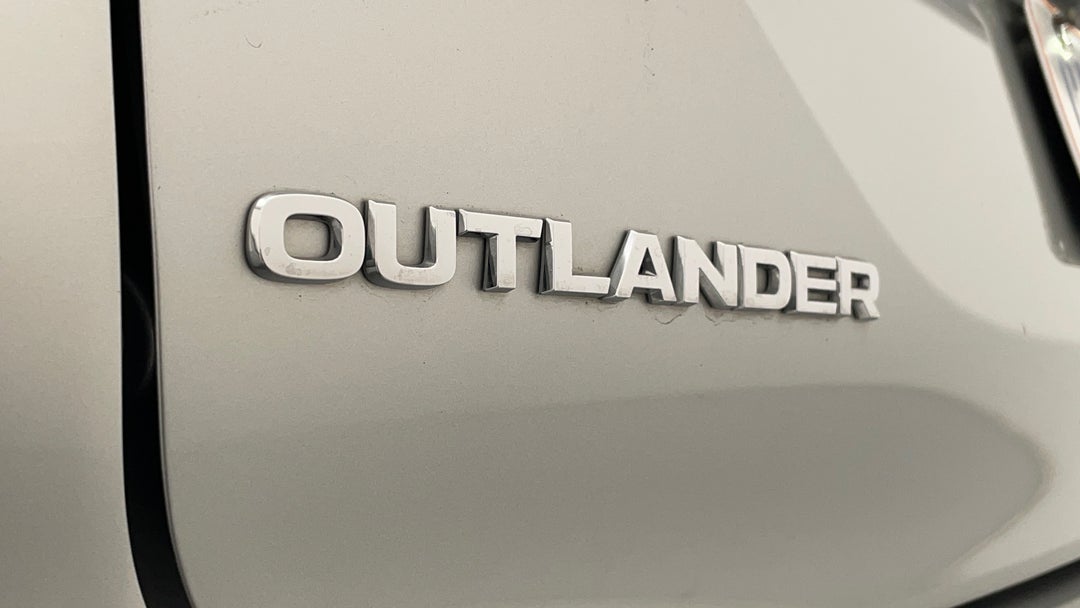 Badge (Boot Left Side)