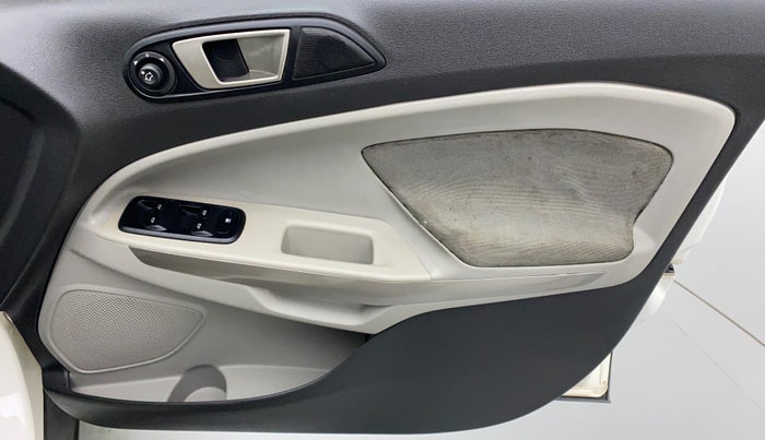 2017 Ford Ecosport 1.5 TITANIUM TI VCT, Petrol, Manual, 32,511 km, Driver Side Door Panels Control