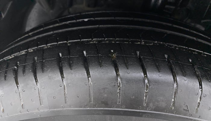 2015 Ford Ecosport 1.5TITANIUM TDCI, Diesel, Manual, 80,144 km, Left Front Tyre Tread