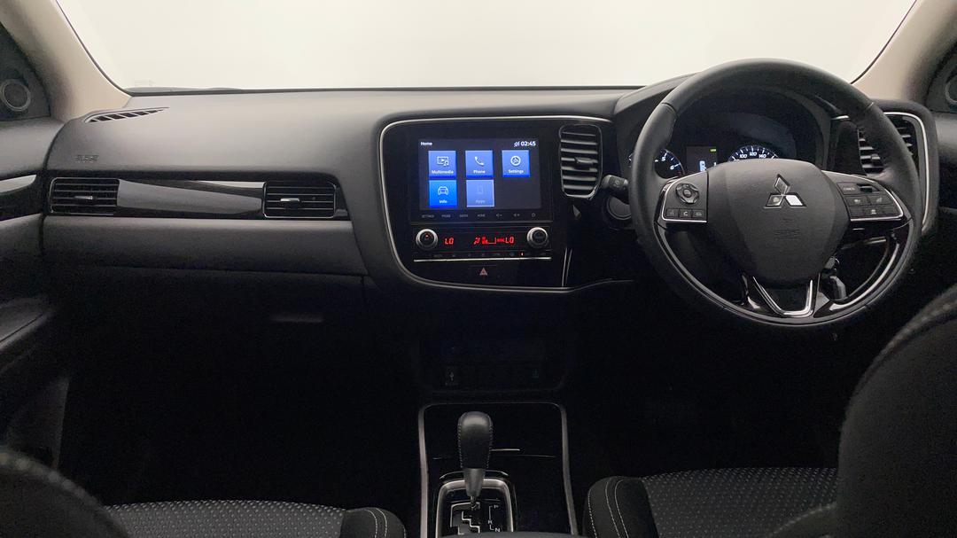 2020 Mitsubishi Outlander Es 5 Seat (2wd), Automatic, 29476 km, Dashboard View