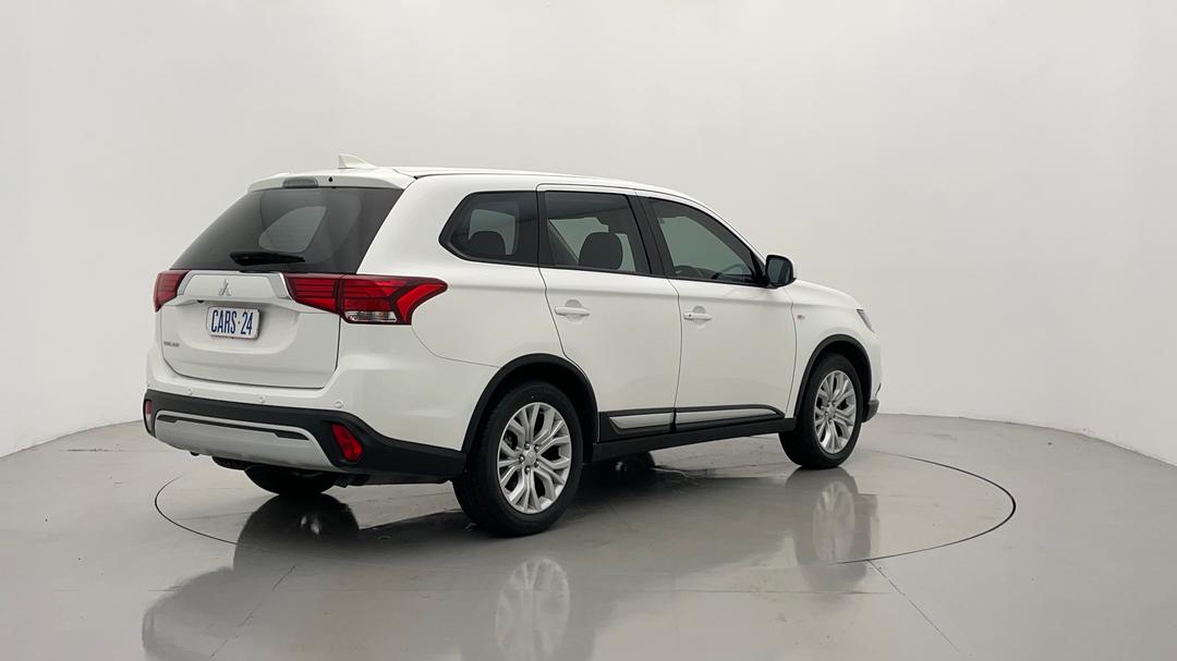2020 Mitsubishi Outlander Es 5 Seat (2wd), Automatic, 29476 km, Right Back Diagonal (45- Degree) View