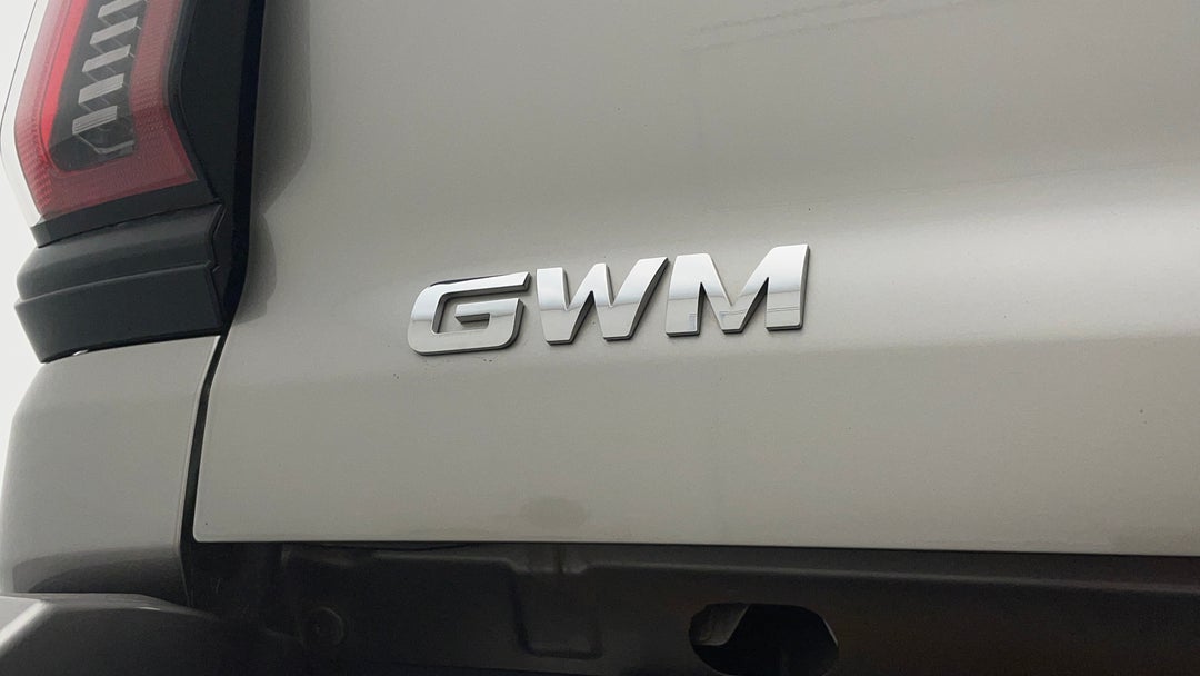 Badge (Boot Left Side)