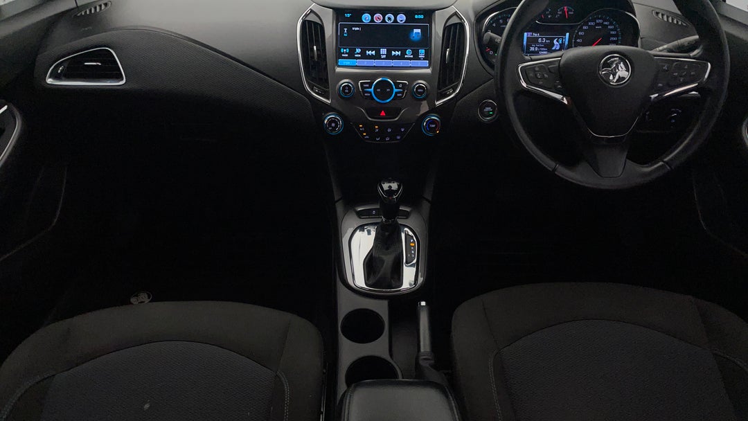 2017 Holden Astra Lt, Automatic, 124860 km, Center Console