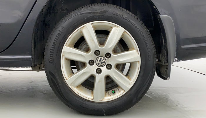 2011 Volkswagen Vento HIGHLINE PETROL, Petrol, Manual, 16,963 km, Left Rear Wheel