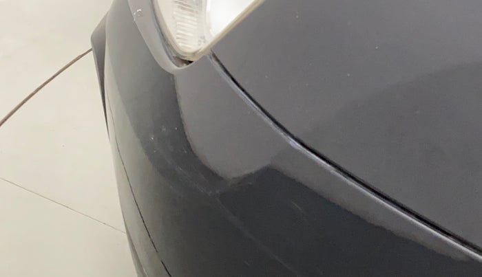 2015 Renault Duster RXE PETROL 104, Petrol, Manual, 80,425 km, Front bumper - Minor scratches