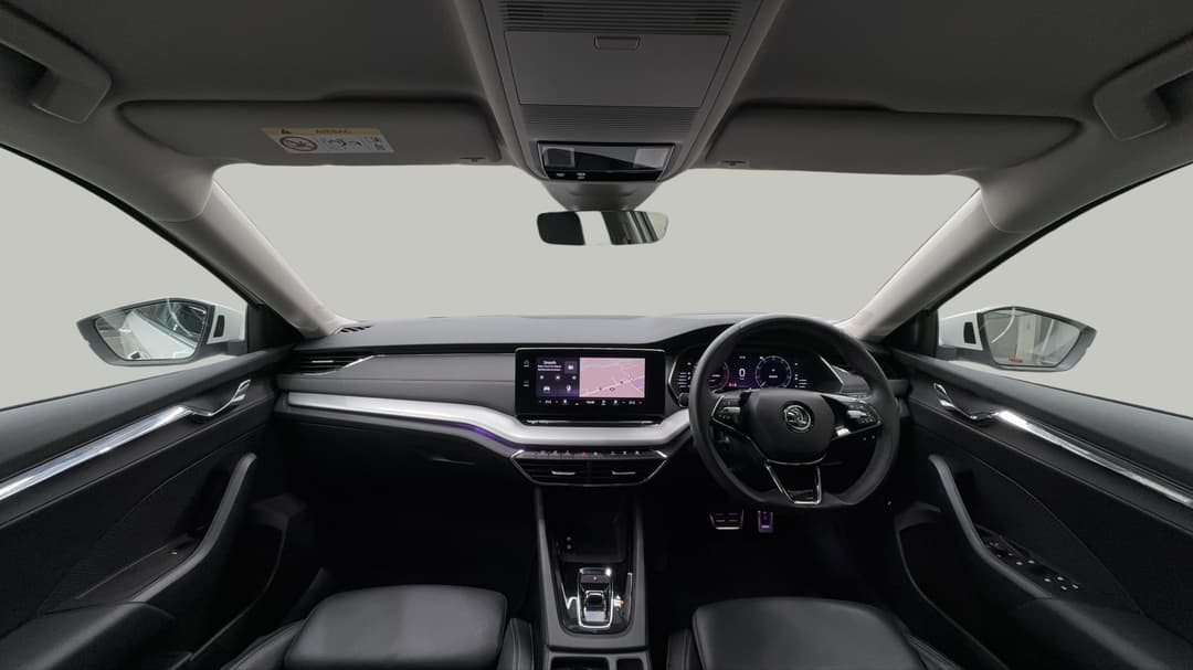 2022 SKODA Octavia Limited Edition, Automatic, 39048 km, Dashboard View