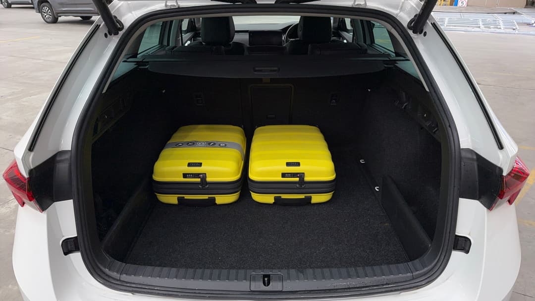 2022 SKODA Octavia Limited Edition, Automatic, 39048 km, Boot Inside View with Luggage