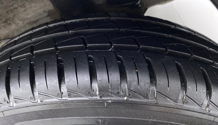 2019 Hyundai NEW SANTRO SPORTZ MT, Petrol, Manual, 8,659 km, Left Rear Tyre Tread