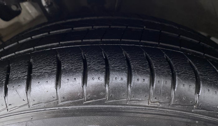 2019 Hyundai NEW SANTRO SPORTZ MT, Petrol, Manual, 8,659 km, Left Front Tyre Tread