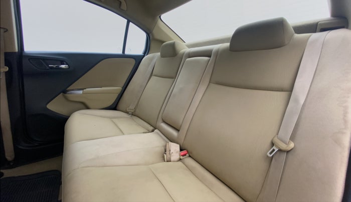 2014 Honda City V MT DIESEL, Diesel, Manual, 92,547 km, Right Side Rear Door Cabin