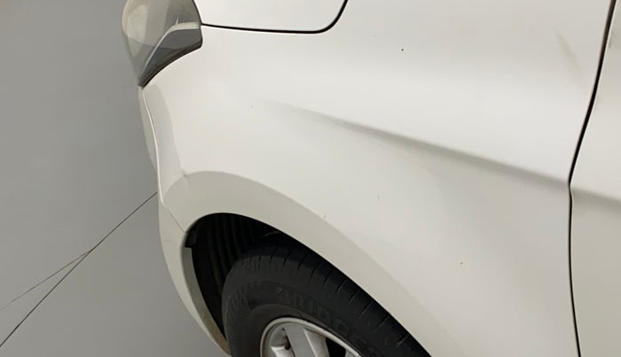 2012 Hyundai i20 ASTA 1.4 CRDI, Diesel, Manual, 1,15,681 km, Left fender - Slightly dented
